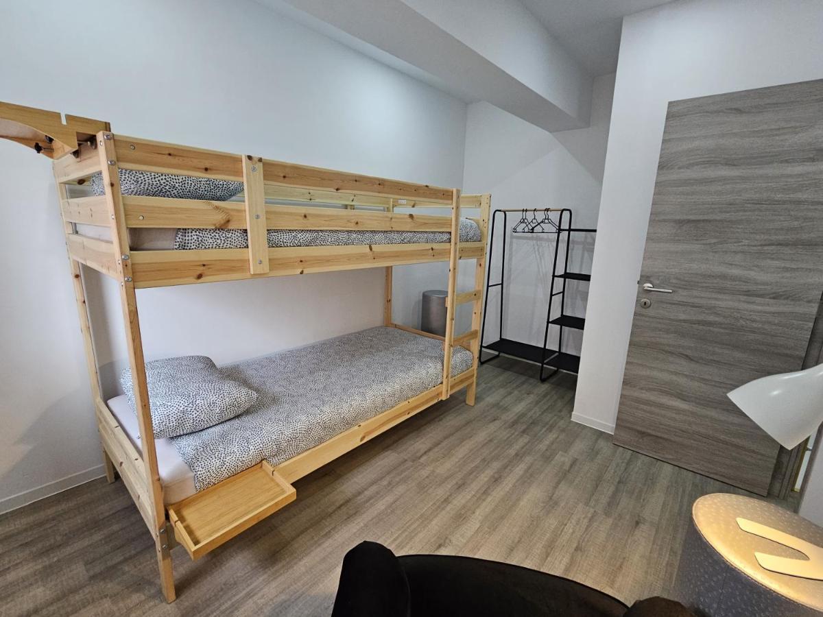 Appart'Hotel Trazegnies Courcelles Bagian luar foto